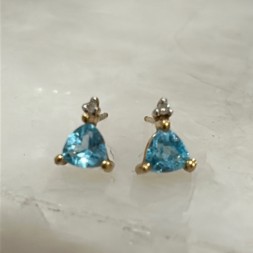 Dainty Blue and Gold Trillion Earrings